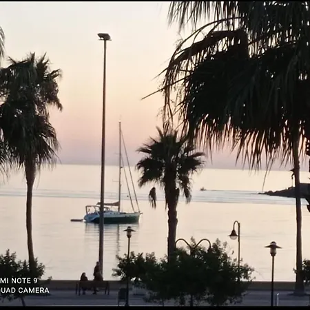 Paradise Of Dreams - San Nicolas آدرا